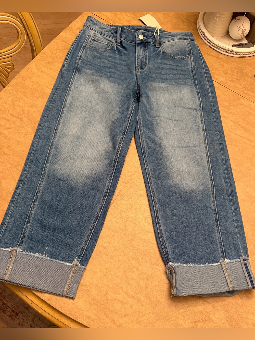 Flamingals Wide Leg mid rise Cuffed Jeans XL Light Wash Stretch Denim NWT